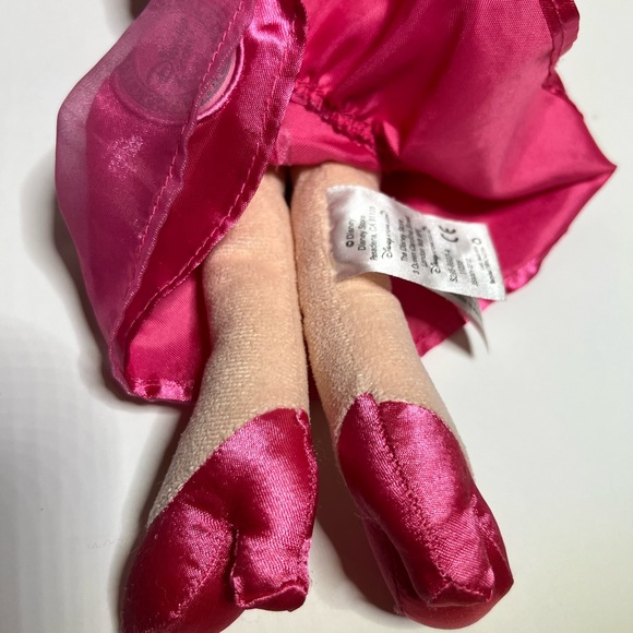 Disney The Muppets Miss Piggy Plush - Picture 6 of 11